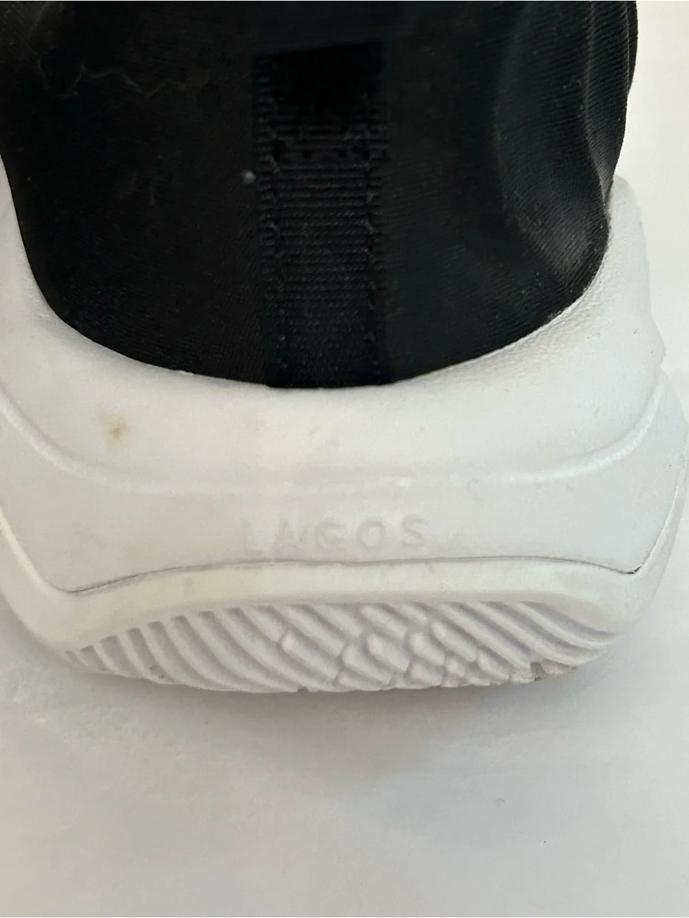 Nike Gianni Immortality 4 black and white Kids Athletic sneakers w/reverse swish